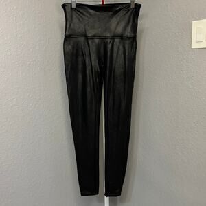 Spanx Black Faux Leather Tappered Leggings Women's Size XL